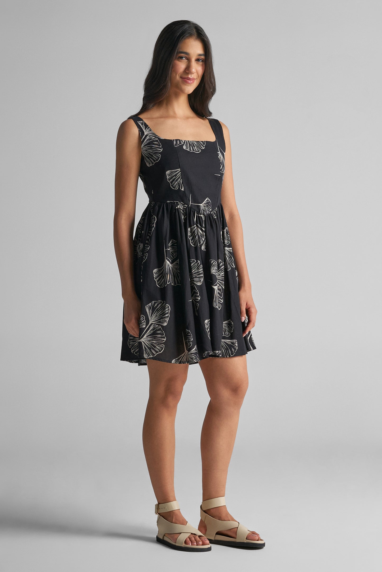 Noir Black & White Botanical Top